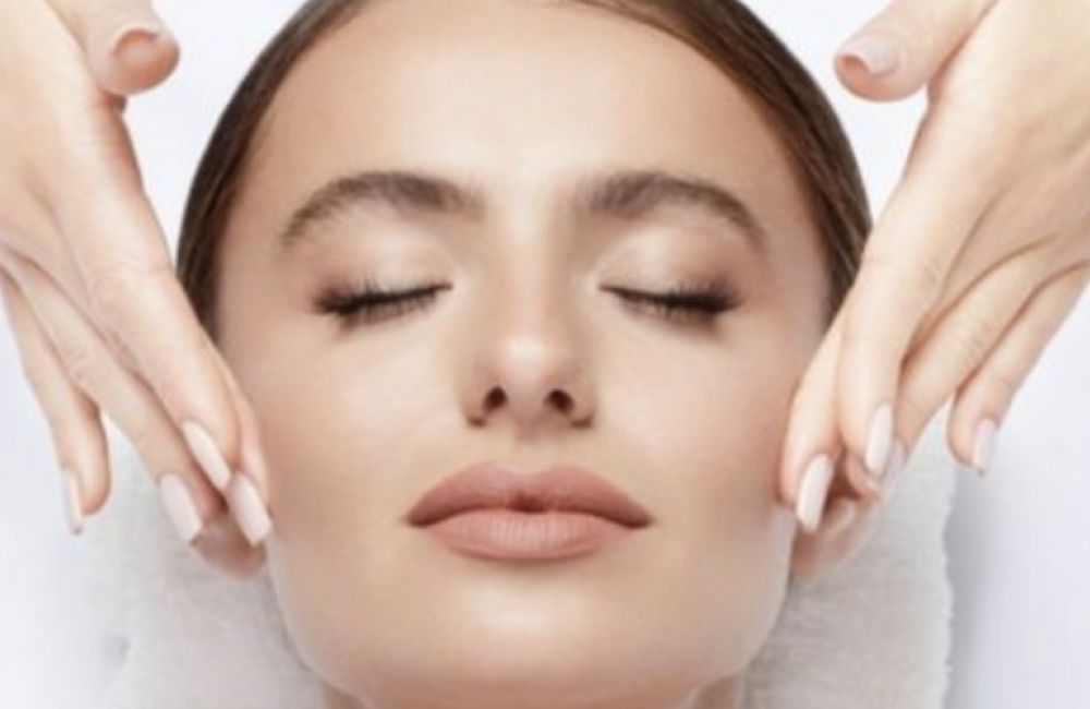 Beneficios del tratamiento facial de ácido Hialurónico 