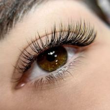 Extensiones de pestañas pelo a pelo