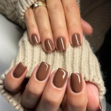 Semi-Permanent Manicure